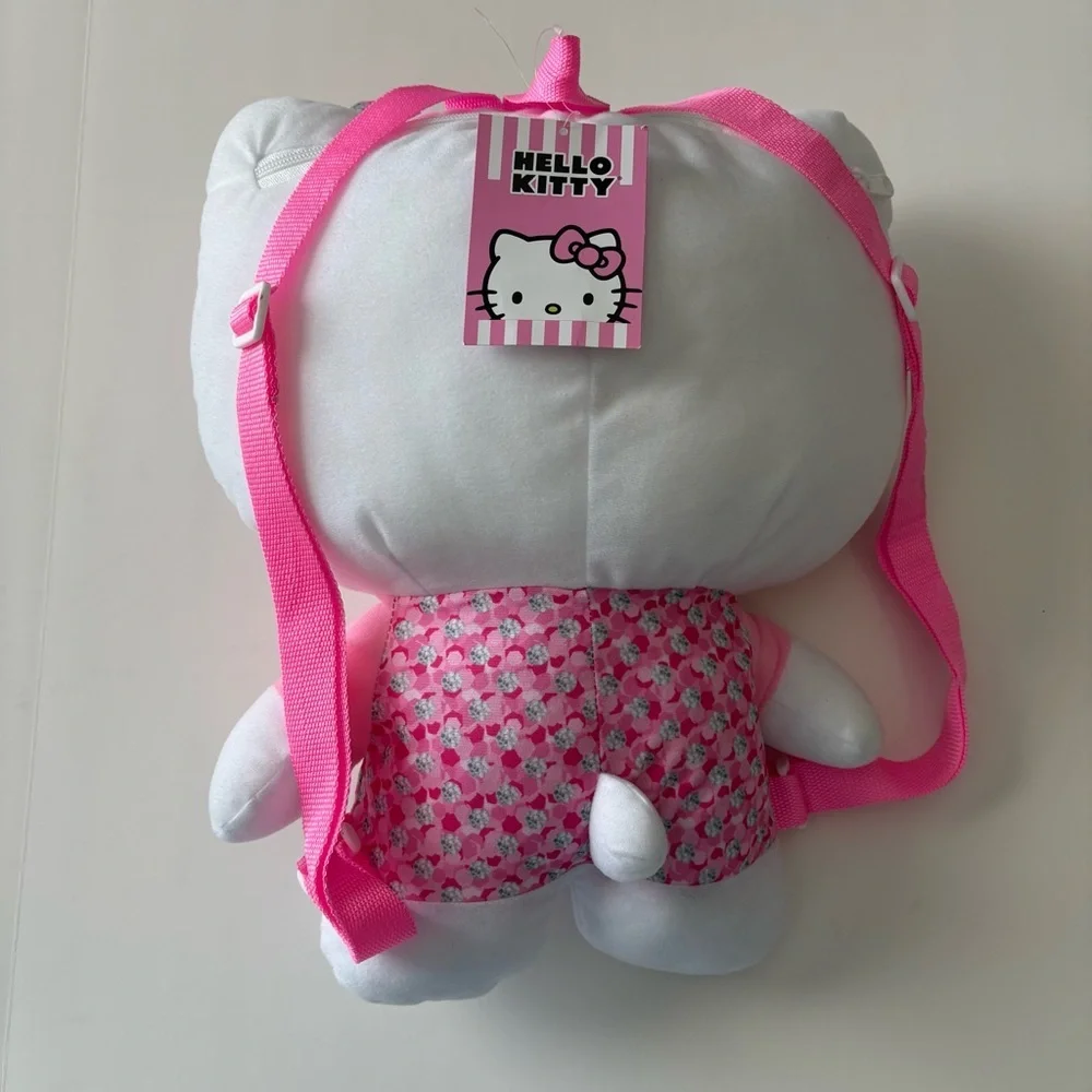 Fast Forward Hello Kitty Pink Plush Backpack New With Tags - Picture 2 of 5